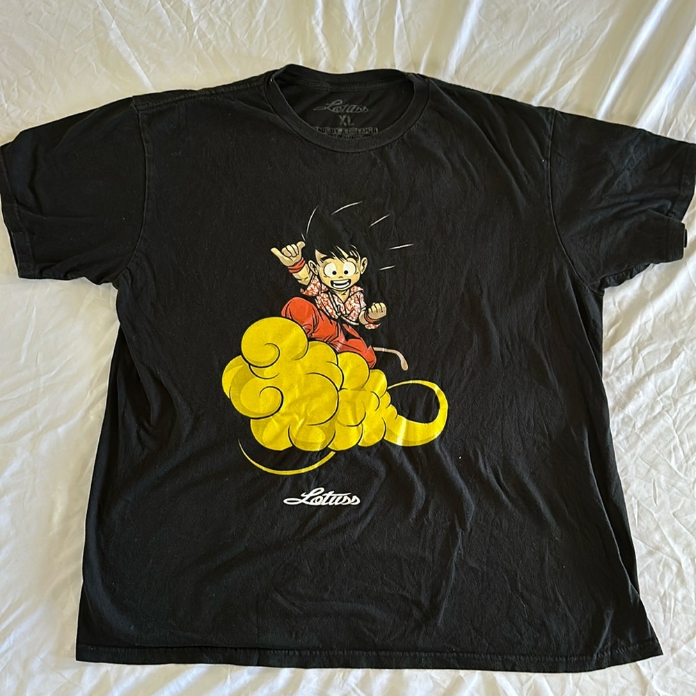 Lotuss men’s dragon ball z Shaka shirt size XL